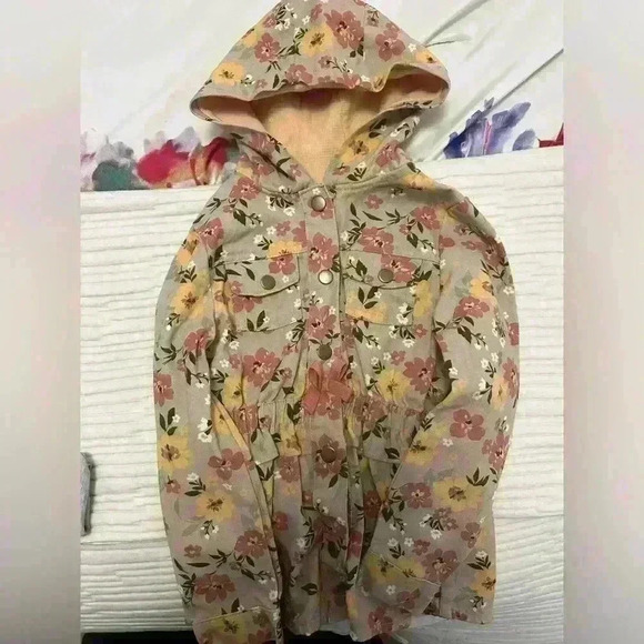 KIDS GIRLS SIZE 6-7 LOT 5 PIECES - Picture 4 of 12